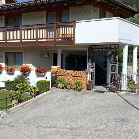 Апартаменты Mansarda Con Giardino Val Di Sole Trentino Terzolas Экстерьер фото